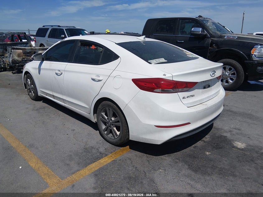 2017 HYUNDAI ELANTRA auction photo 3
