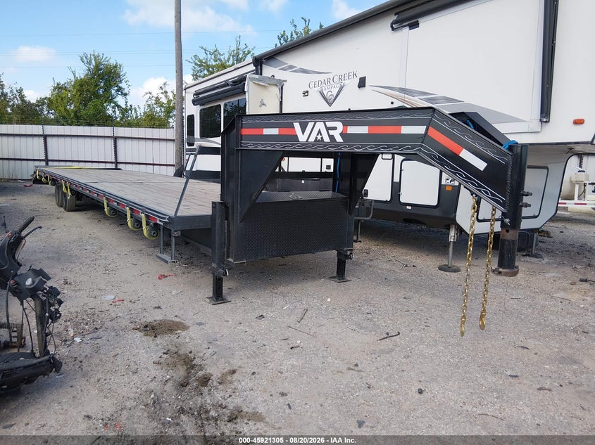 2026 TRAILER VAR 40' FLATBED GOOSENECK auction photo 1