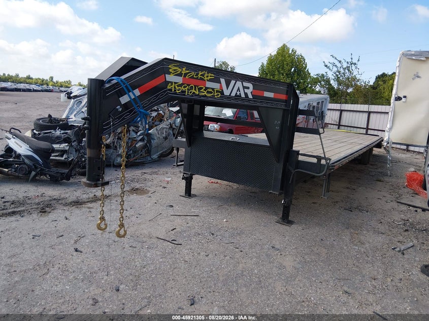 2026 TRAILER VAR 40' FLATBED GOOSENECK auction photo 2