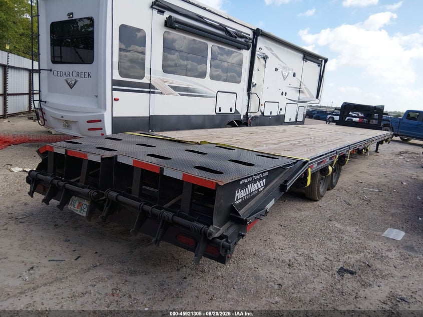 2026 TRAILER VAR 40' FLATBED GOOSENECK auction photo 4