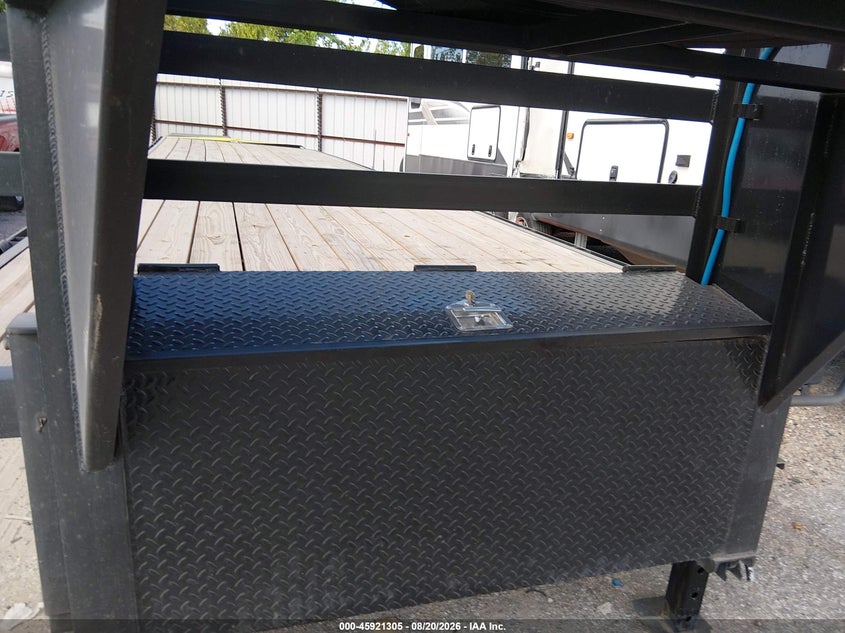 2026 TRAILER VAR 40' FLATBED GOOSENECK auction photo 8