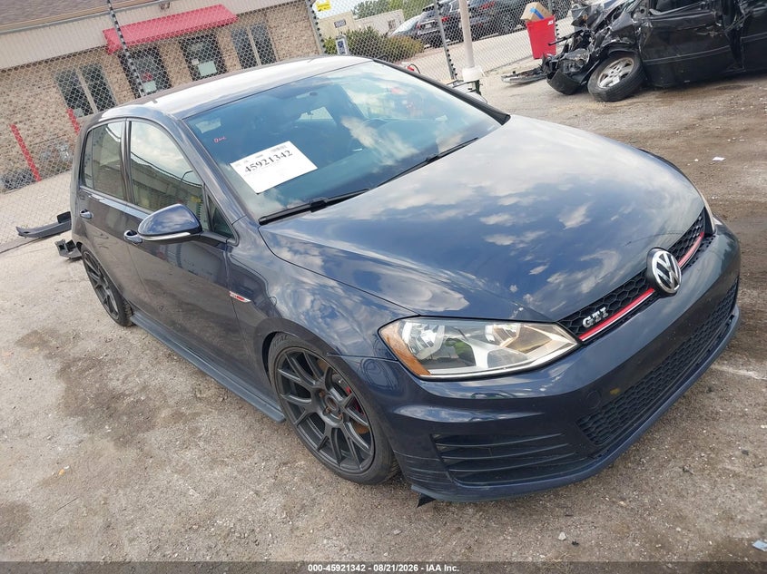 2016 VOLKSWAGEN GOLF GTI auction photo 1