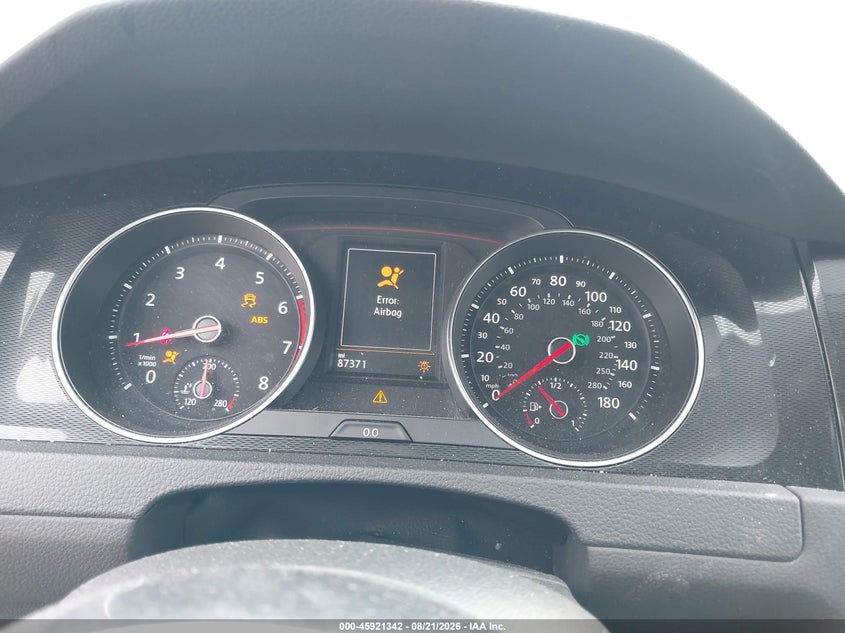 2016 VOLKSWAGEN GOLF GTI auction photo 7