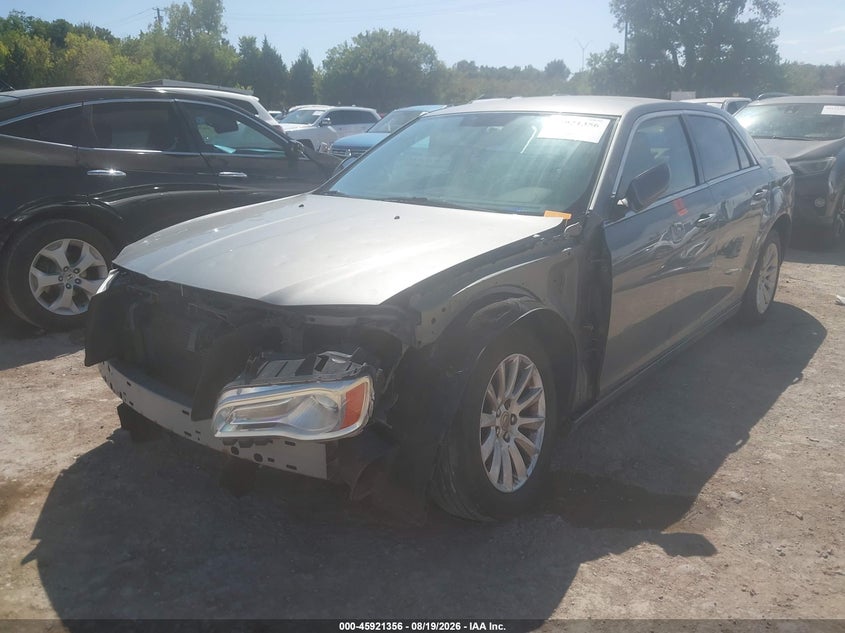 2012 Chrysler 300, Hail, IAAI, VIN 2C3CCAAG8CH233649 — photo 2