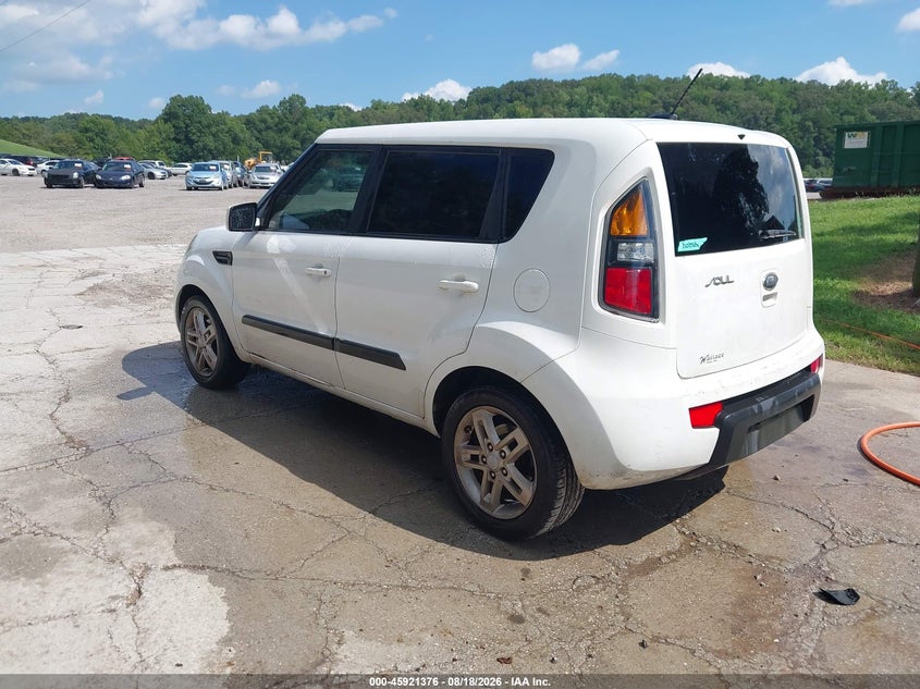 KIA SOUL 2011 VIN KNDJT2A25B7327205