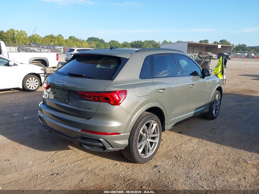 2023 Audi Q3 - view 4