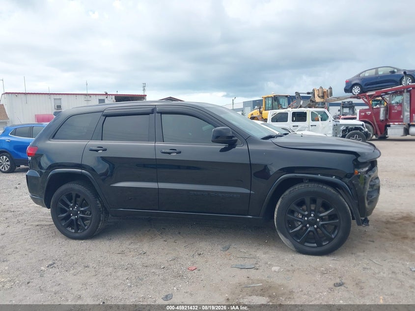 JEEP GRAND CHEROKEE - zdjęcie 13