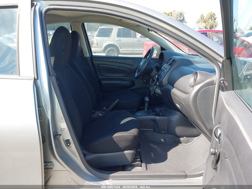 2012 NISSAN VERSA auction photo 5