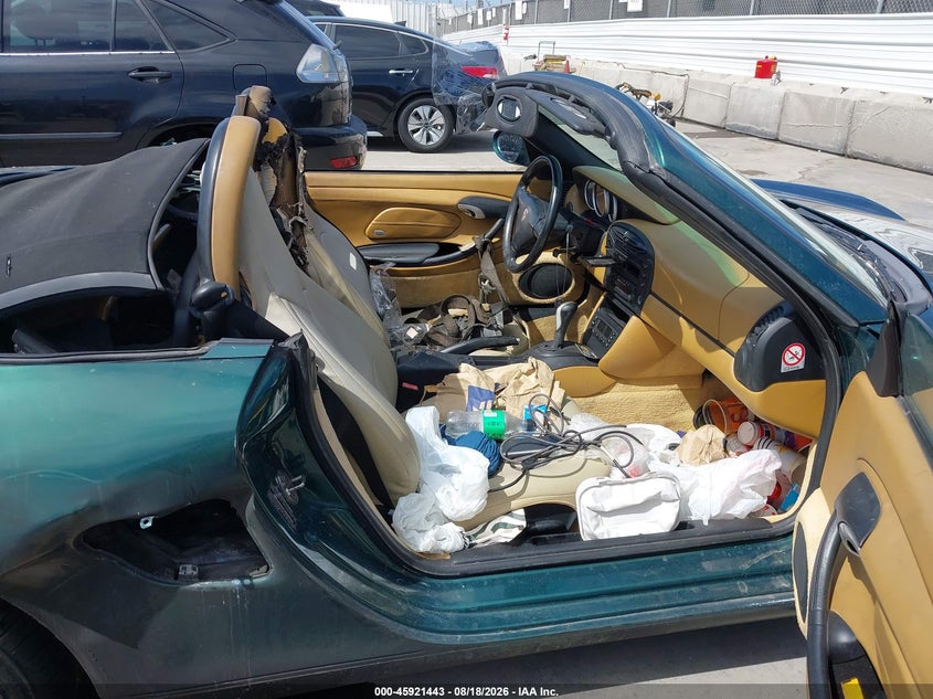 2001 PORSCHE BOXSTER auction photo 5