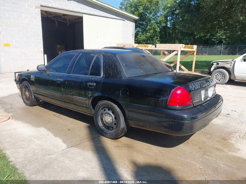 2011 FORD CROWN VICTORIA auction photo 3