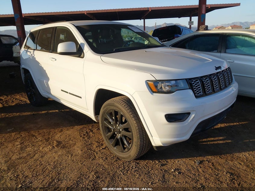 Vin: 1c4rjeag4kc832696, lot: 46420557, jeep grand cherokee altitude 4x2 20191