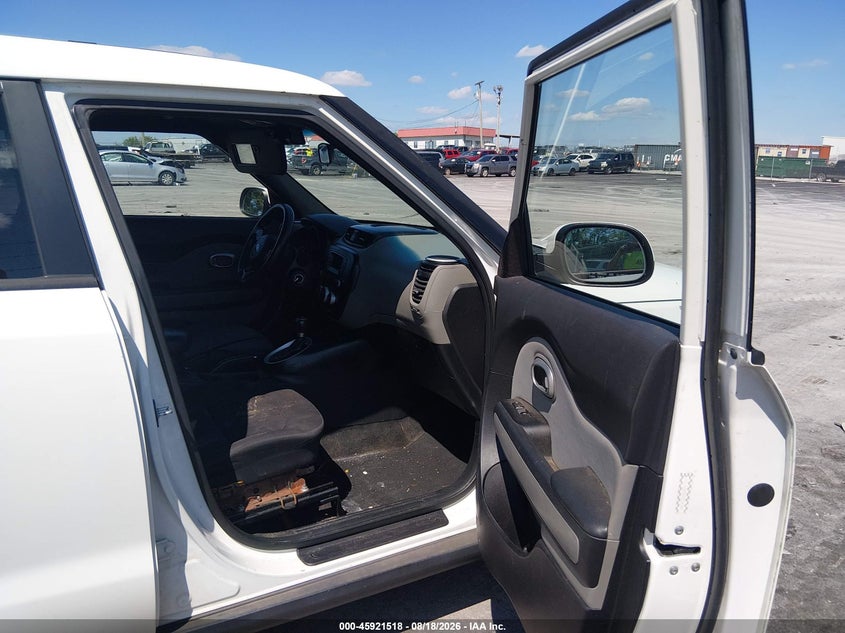 2016 KIA SOUL auction photo 5