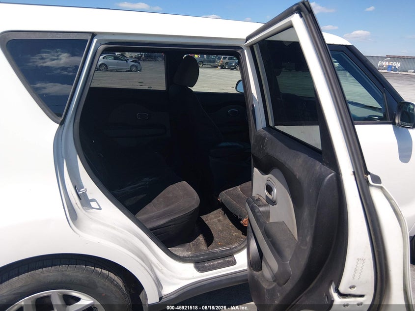2016 KIA SOUL auction photo 8