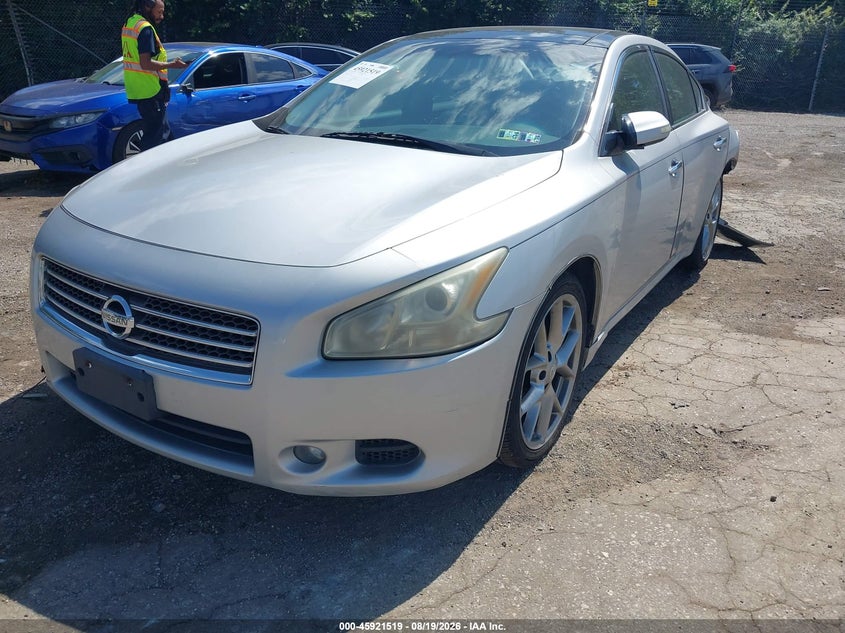 2011 NISSAN MAXIMA auction photo 2