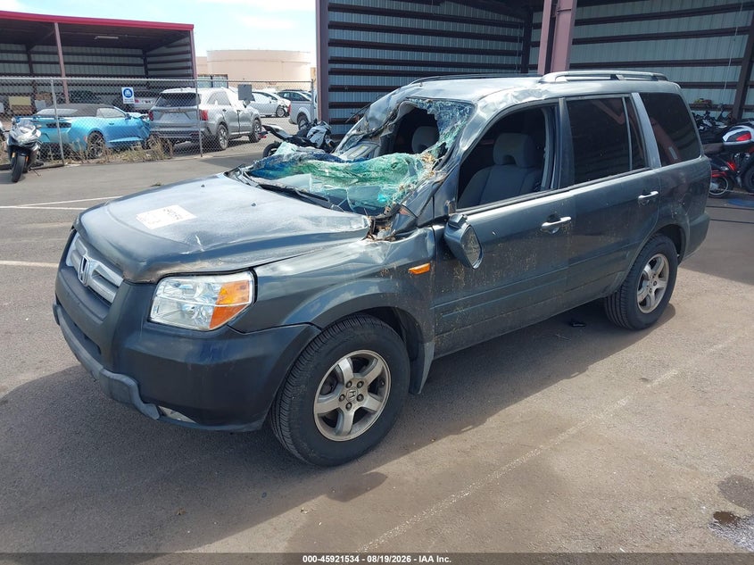 2006 Honda Pilot, Storm Damage, IAAI, VIN 2HKYF18496H529277 — photo 2
