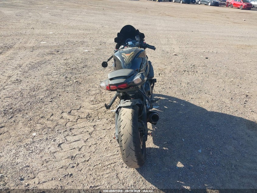 SUZUKI GSX-R750 2014