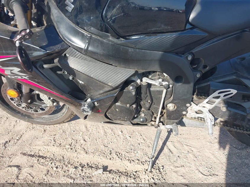 SUZUKI GSX-R750 2014