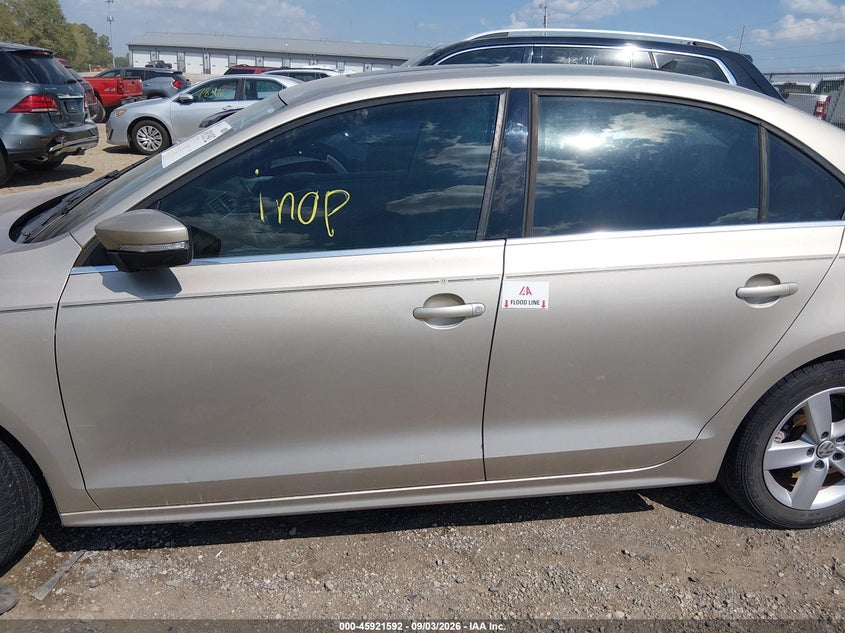 VOLKSWAGEN JETTA 2013 VIN 3VW3L7AJ5DM267154