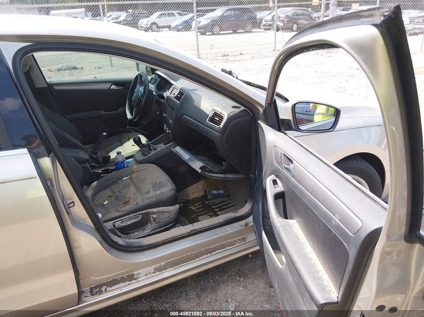 VOLKSWAGEN JETTA 2013 VIN 3VW3L7AJ5DM267154