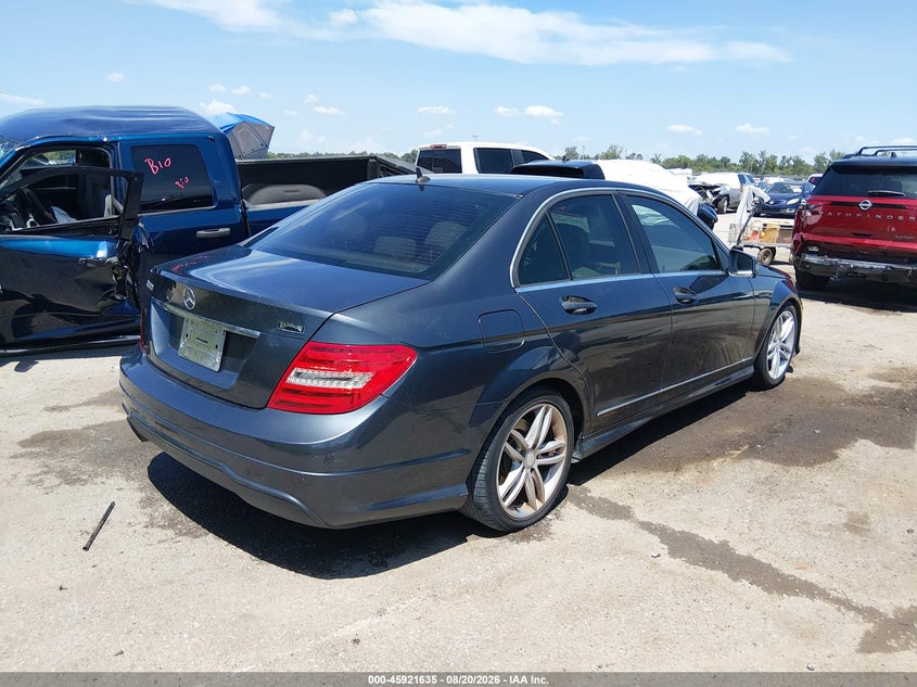 2013 MERCEDES-BENZ C 250 — zdjęcie 4