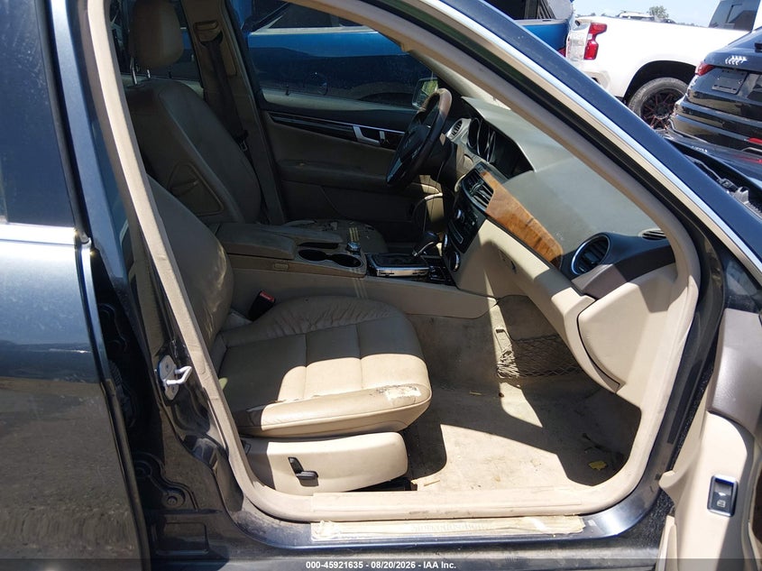 2013 MERCEDES-BENZ C 250 — zdjęcie 5