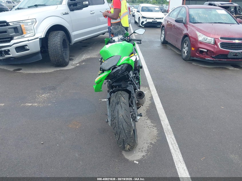 2025 KAWASAKI ZX636 auction photo 6