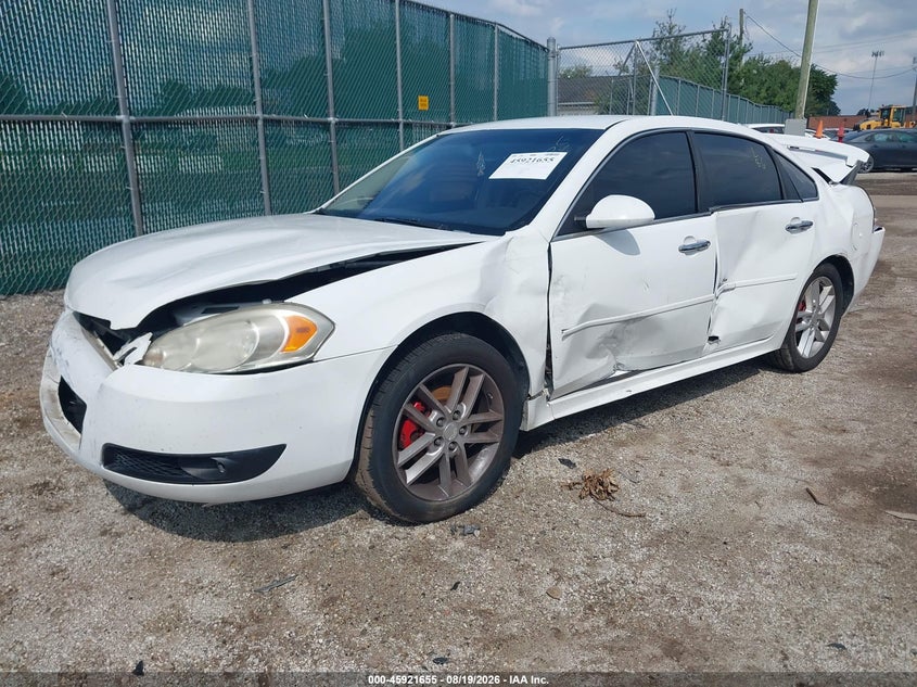 2012 Chevrolet Impala, Удар сзади, IAAI, VIN 2G1WC5E30C1189140 — фото 2