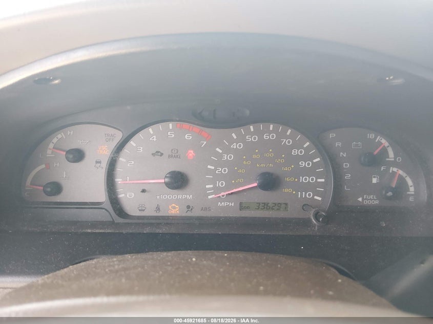 TOYOTA SEQUOIA 2004 VIN 5TDZT34A44S229898