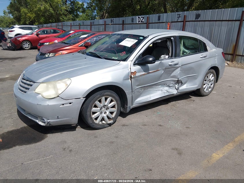 2007 Chrysler Sebring, Left & Right Side, IAAI, VIN 1C3LC46K17N542679 — photo 2