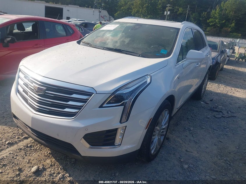 2018 Cadillac XT5, Left Front, IAAI, VIN 1GYKNERS4JZ130253 — photo 2