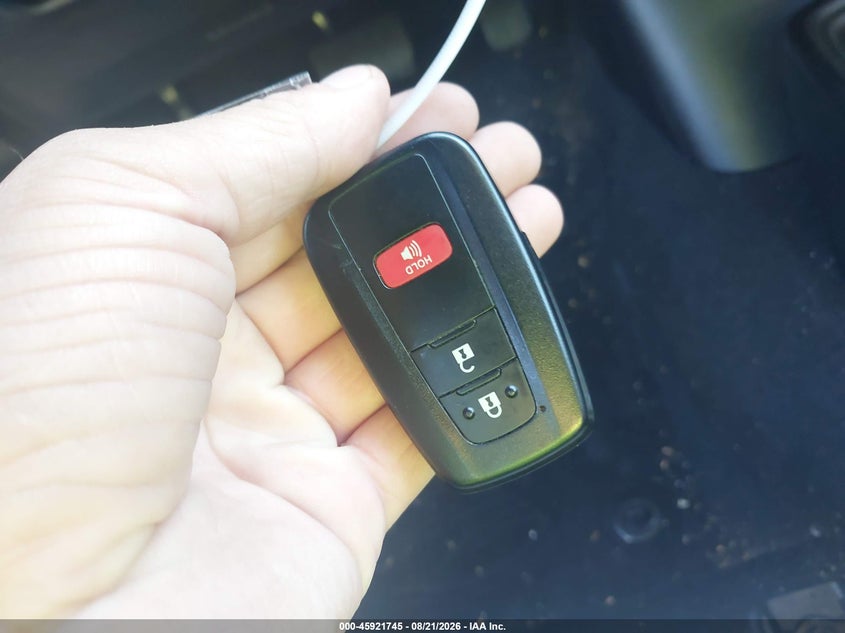 TOYOTA PRIUS - zdjęcie 11