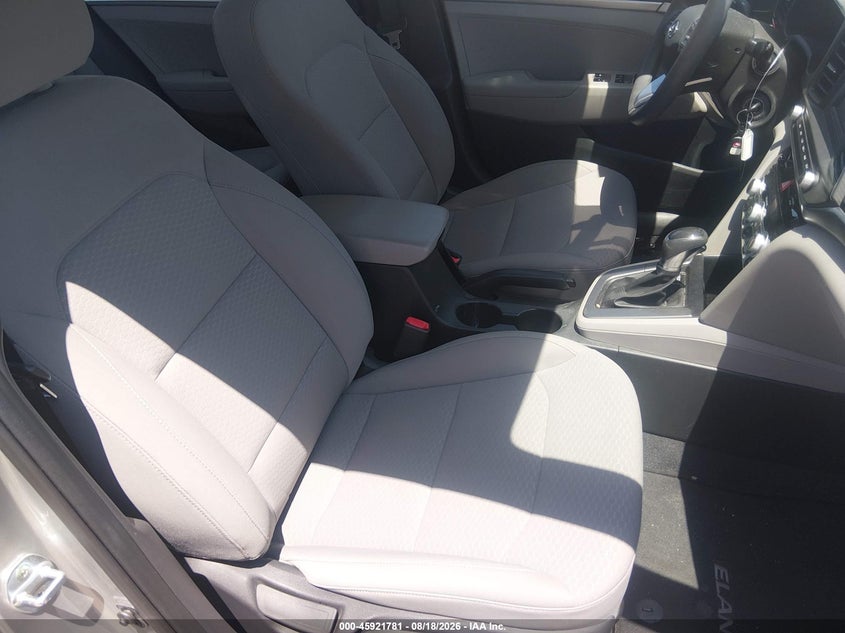 2020 HYUNDAI ELANTRA auction photo 5