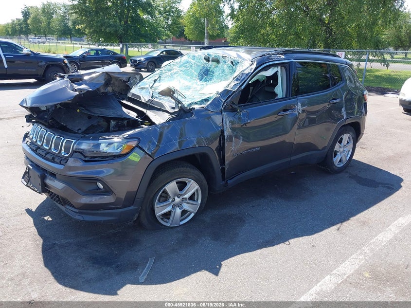 2022 Jeep Compass, Front End, IAAI, VIN 3C4NJDBB8NT204676 — photo 2