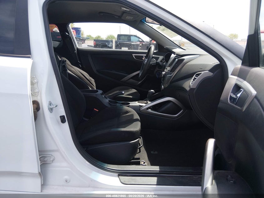 HYUNDAI VELOSTER 2015 VIN KMHTC6AD3FU238074
