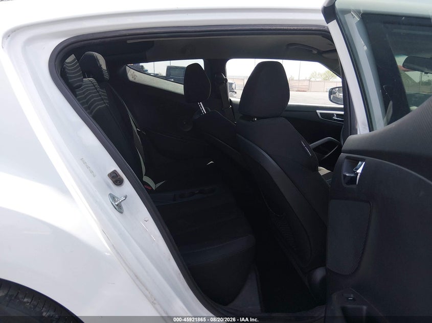 HYUNDAI VELOSTER 2015 VIN KMHTC6AD3FU238074