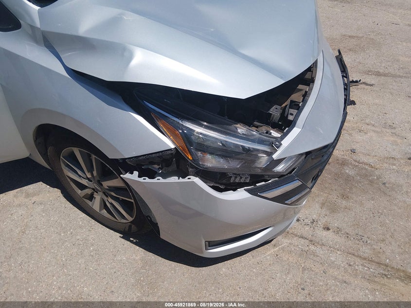2025 NISSAN VERSA auction photo 6