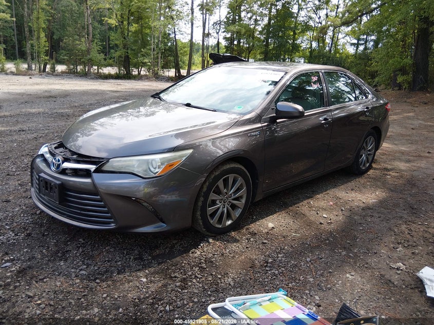 2015 TOYOTA CAMRY HYBRID auction photo 2