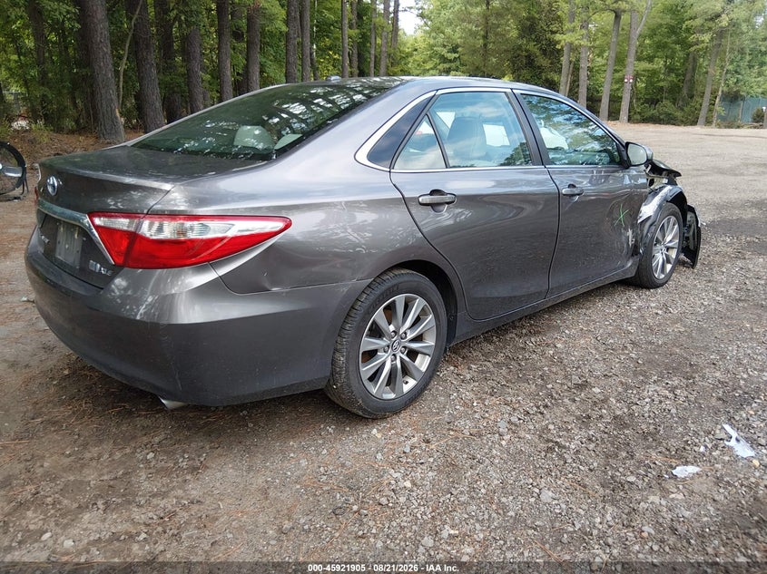 2015 TOYOTA CAMRY HYBRID auction photo 4