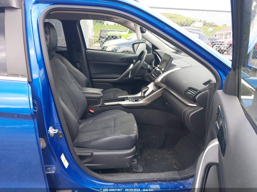 2022 MITSUBISHI ECLIPSE CROSS auction photo 5