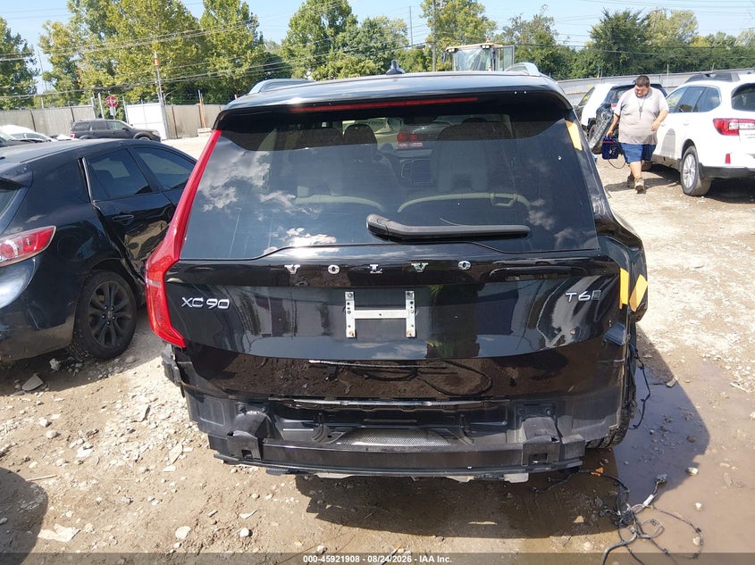 VOLVO XC90 - zdjęcie 17