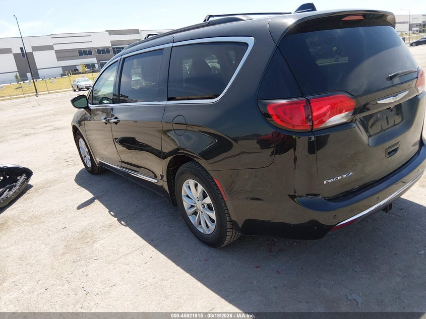 Vin: 2c4rc1bg4hr532626, lot: 46421003, chrysler pacifica touring-l 20173
