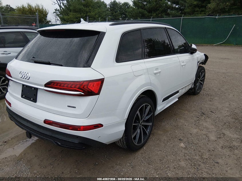 AUDI Q7 - zdjęcie 4