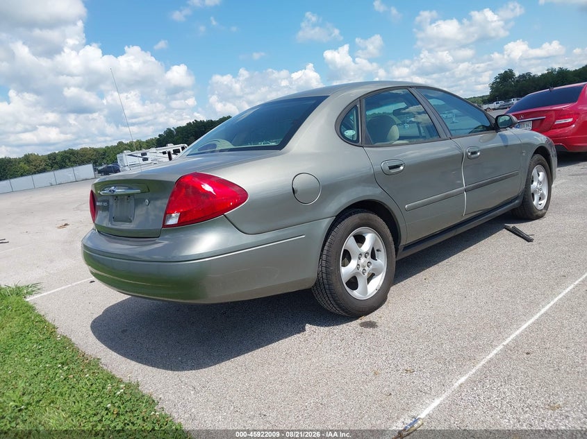 2001 FORD TAURUS auction photo 4