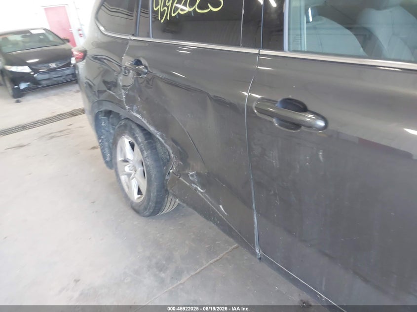 TOYOTA HIGHLANDER - zdjęcie 6