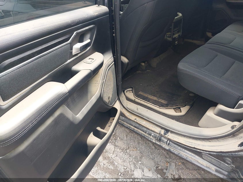 Photo 13 - RAM 1500