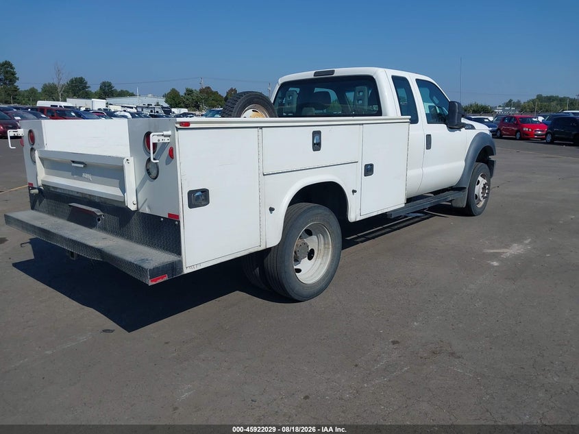 2016 FORD F-450 CHASSIS auction photo 4