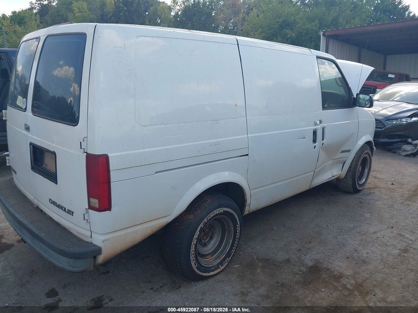 1999 CHEVROLET ASTRO auction photo 4