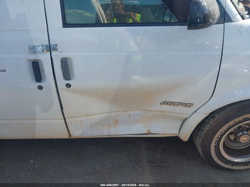 1999 CHEVROLET ASTRO auction photo 6