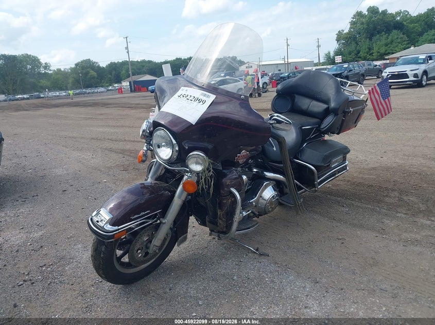 HARLEY-DAVIDSON FLHTCUI 2005