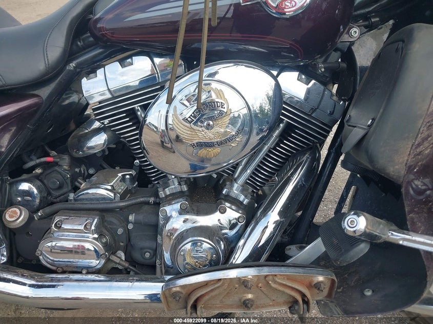 HARLEY-DAVIDSON FLHTCUI 2005